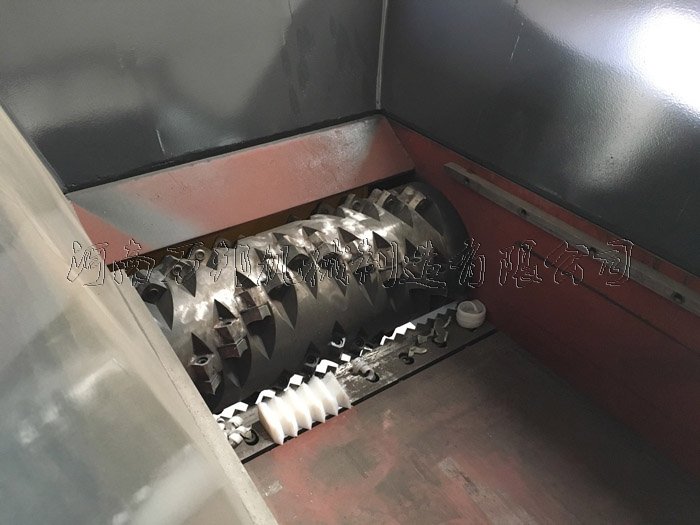 管材撕碎機